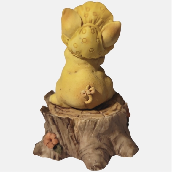 Vtg 92 Pigsville Figurine #1308 Baby Girl Pig Bonnet Ice Cream Cone Log Flowers - Picture 4 of 5